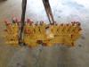 Hydraulic distributor for Caterpillar 318 C Photo 3 thumbnail
