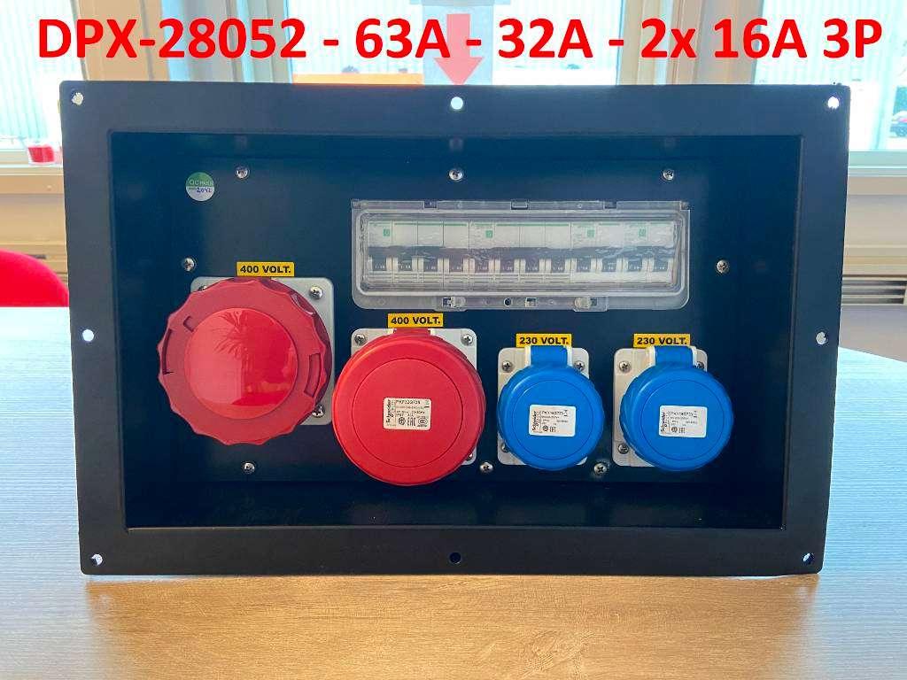 Socket boxes - various options Construction site switchboard Photo 2