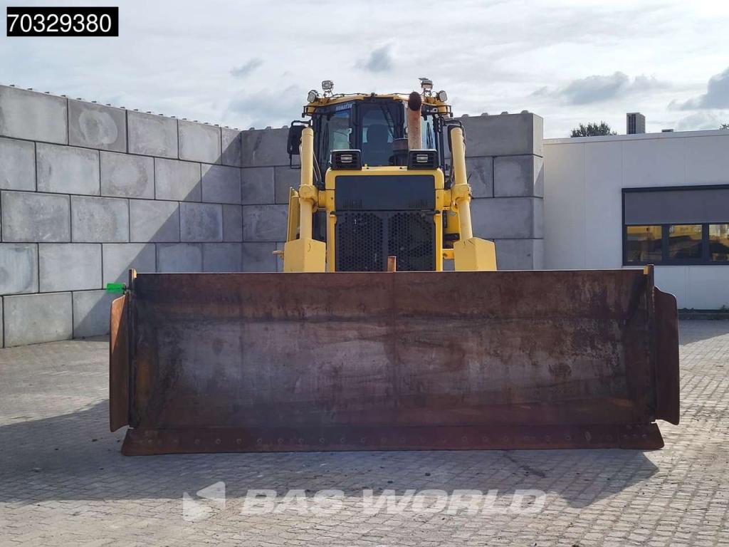Komatsu D65 PX -18 Photo 10