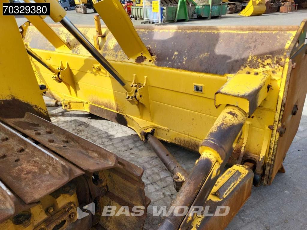 Komatsu D65 PX -18 Photo 12