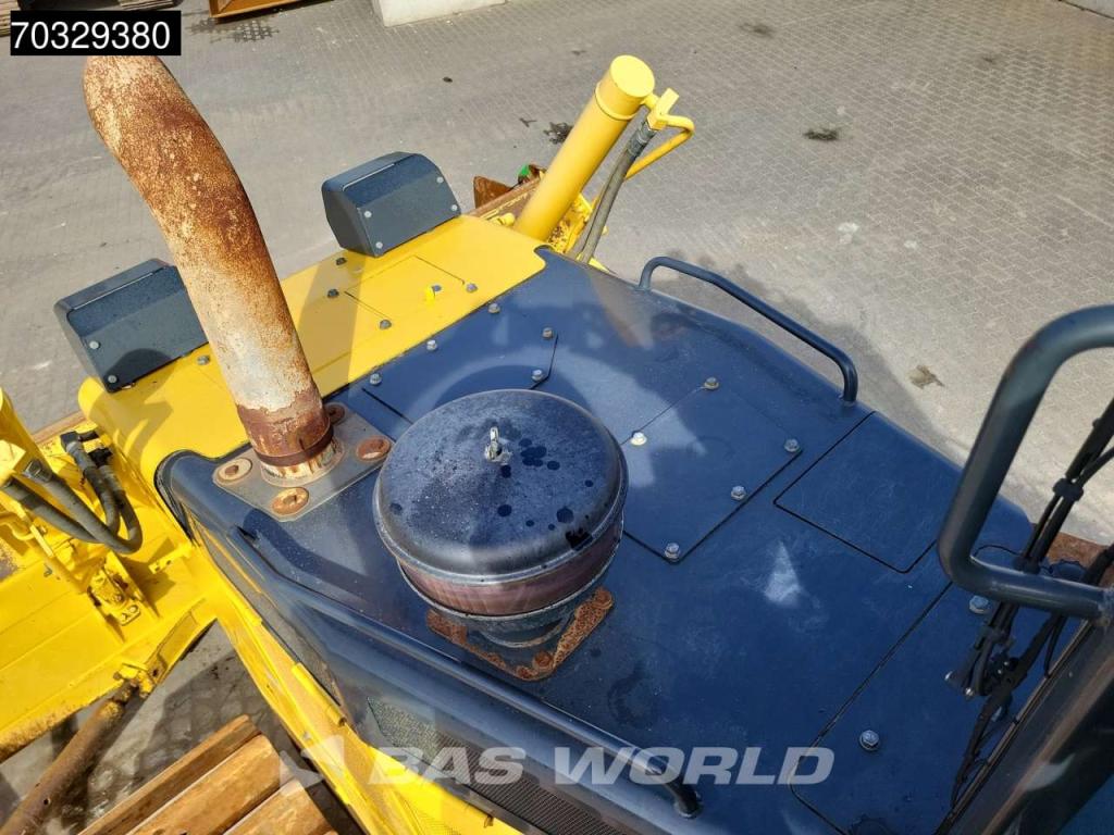 Komatsu D65 PX -18 Photo 15