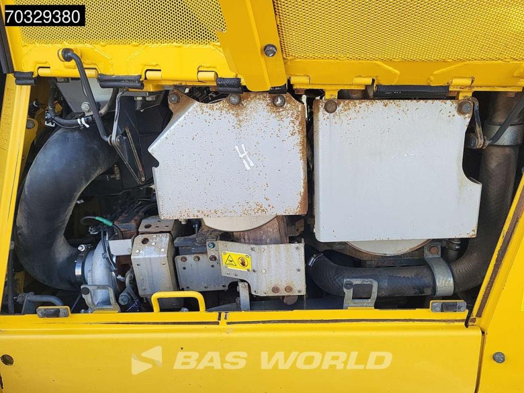 Komatsu D65 PX -18 Photo 18