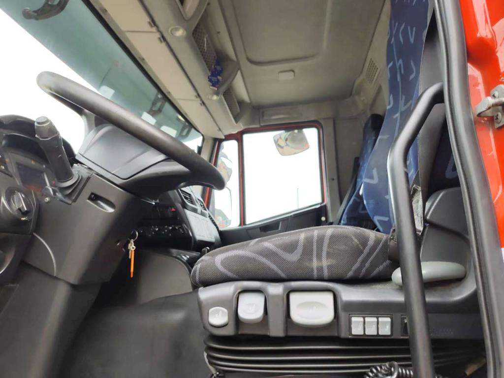Iveco STRALIS HI-STREET 260S31 Photo 10