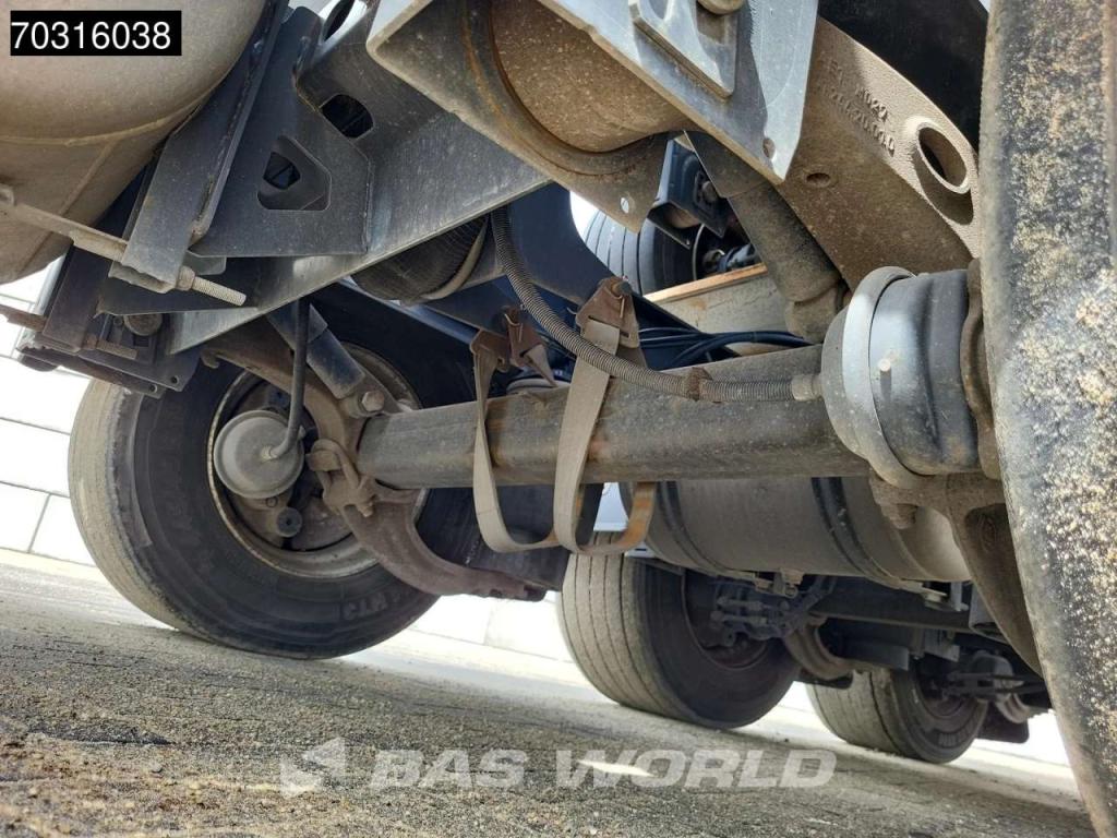 Kässbohrer 3 axles Photo 21