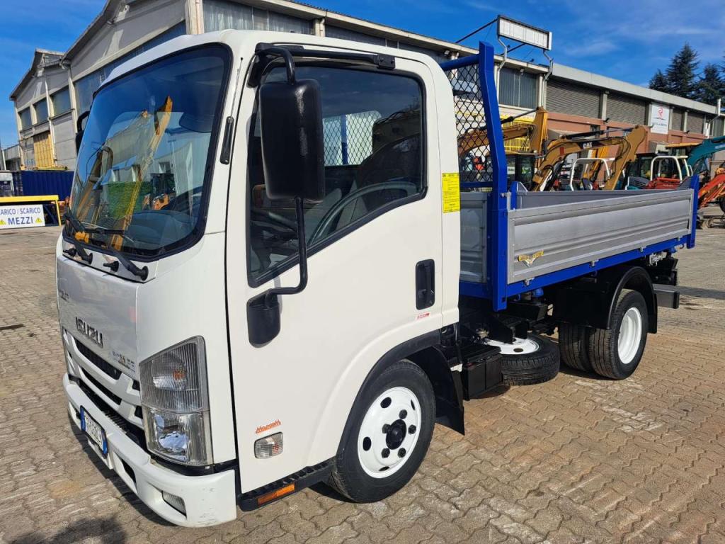 Isuzu L35 Photo 5