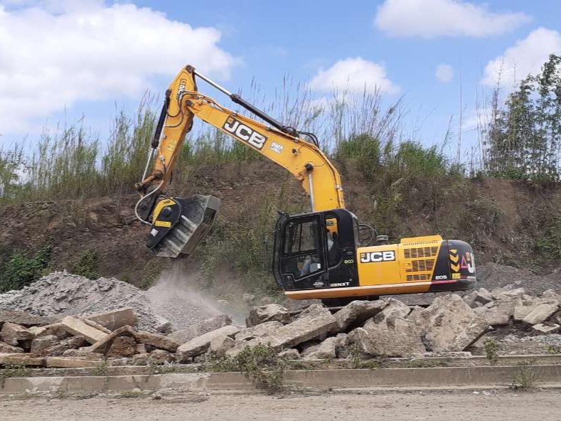 MB CRUSHER BF70.2 Photo 5