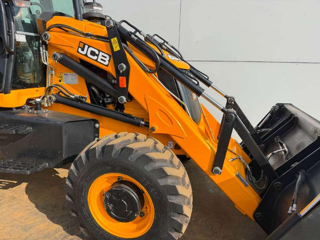 JCB 3DX - / 3CX (92HP) Super Eco Xpert Photo 16