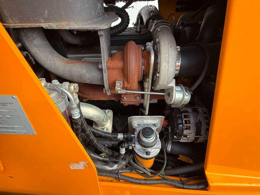 JCB 3DX - / 3CX (92HP) Super Eco Xpert Photo 30