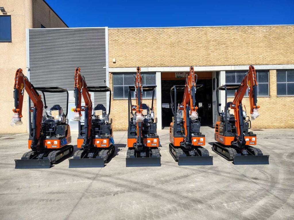 Hitachi ZX 19U-6 YR Photo 8