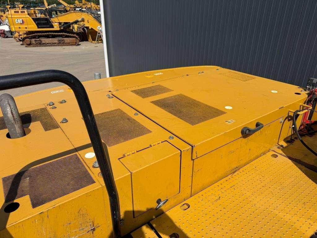 Caterpillar 320 07B Photo 10