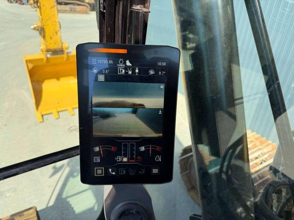Caterpillar 320 07B Photo 23