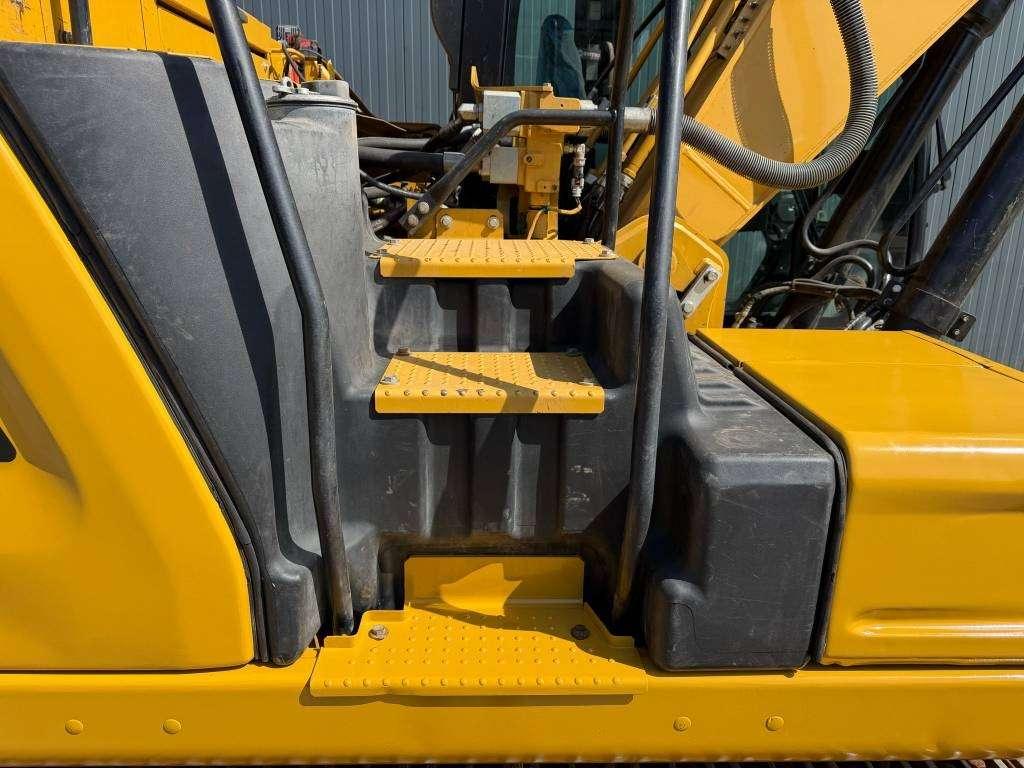 Caterpillar 320 07B Photo 27