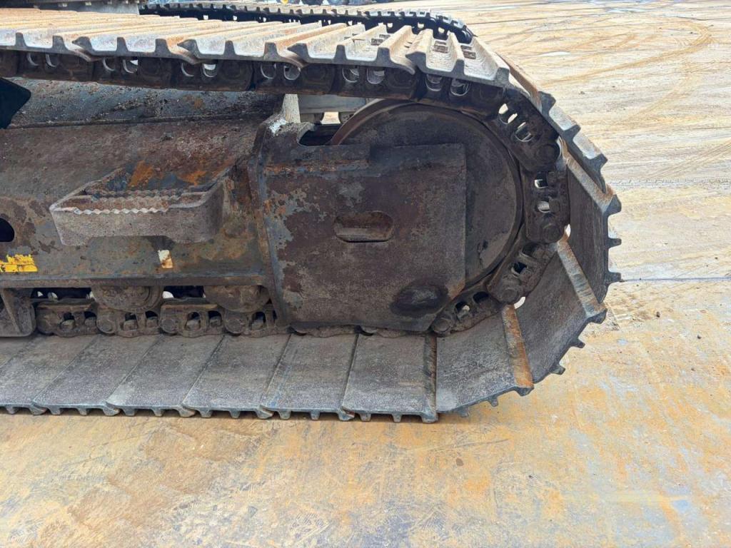 Doosan DX225LC-7 Photo 16