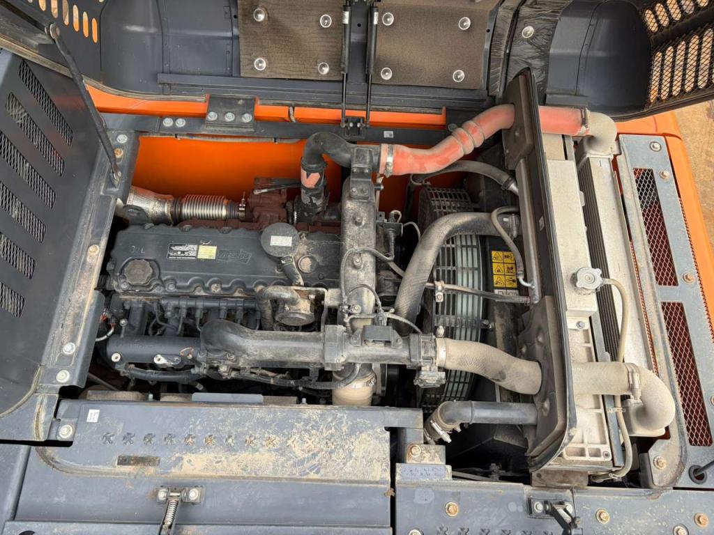 Doosan DX225LC-7 Photo 28