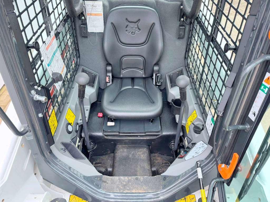 Bobcat S510 - New / Unused / Closed Cabine / AC Photo 7