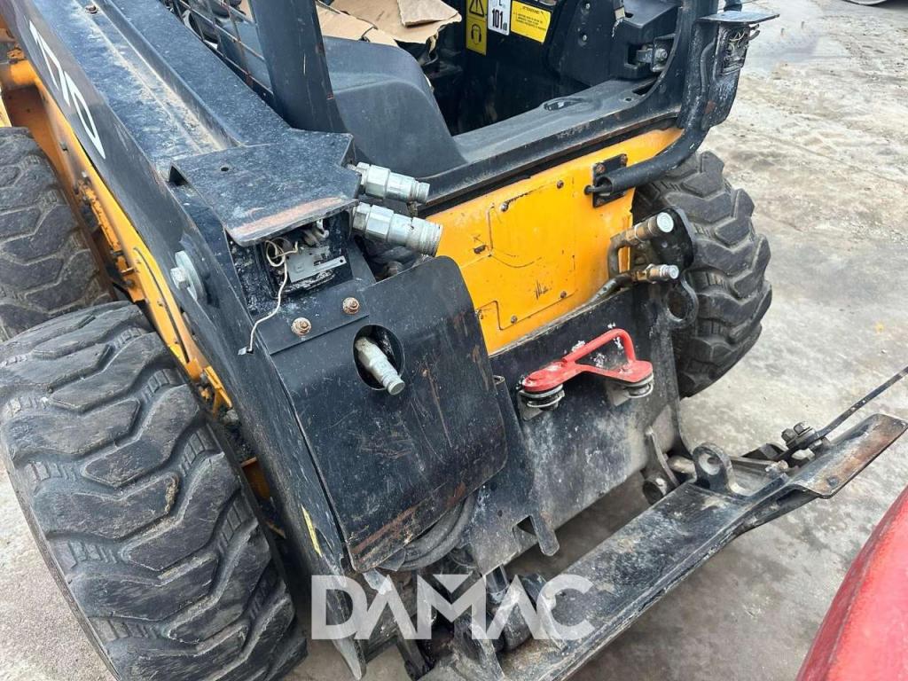 JCB 170HF Photo 2