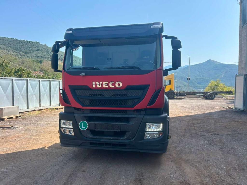 Iveco STRALIS HI-STREET 260S31 Photo 3