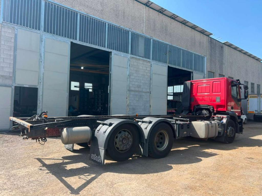 Iveco STRALIS HI-STREET 260S31 Photo 9