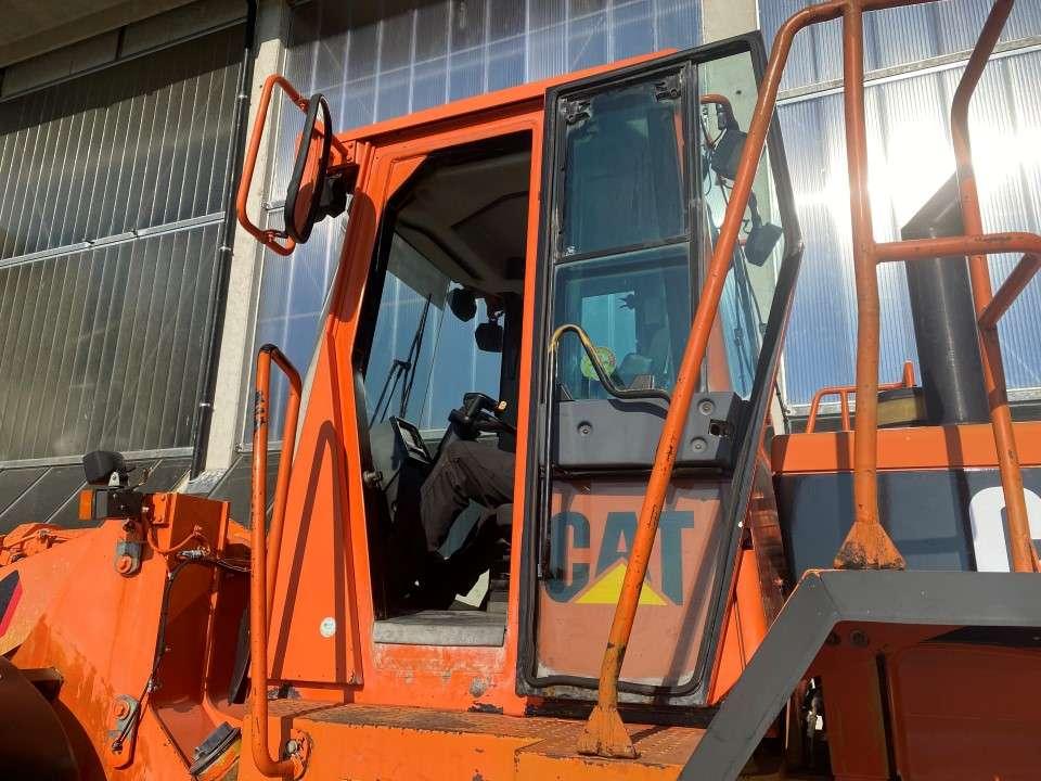 Caterpillar 950G Photo 6