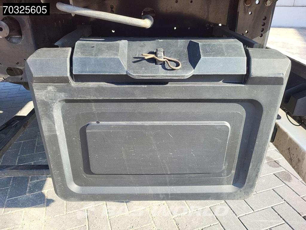 Krone SD Lift Axle Sliding Roof Photo 28