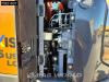 Hitachi ZX225 USLC-5B Photo 19 thumbnail