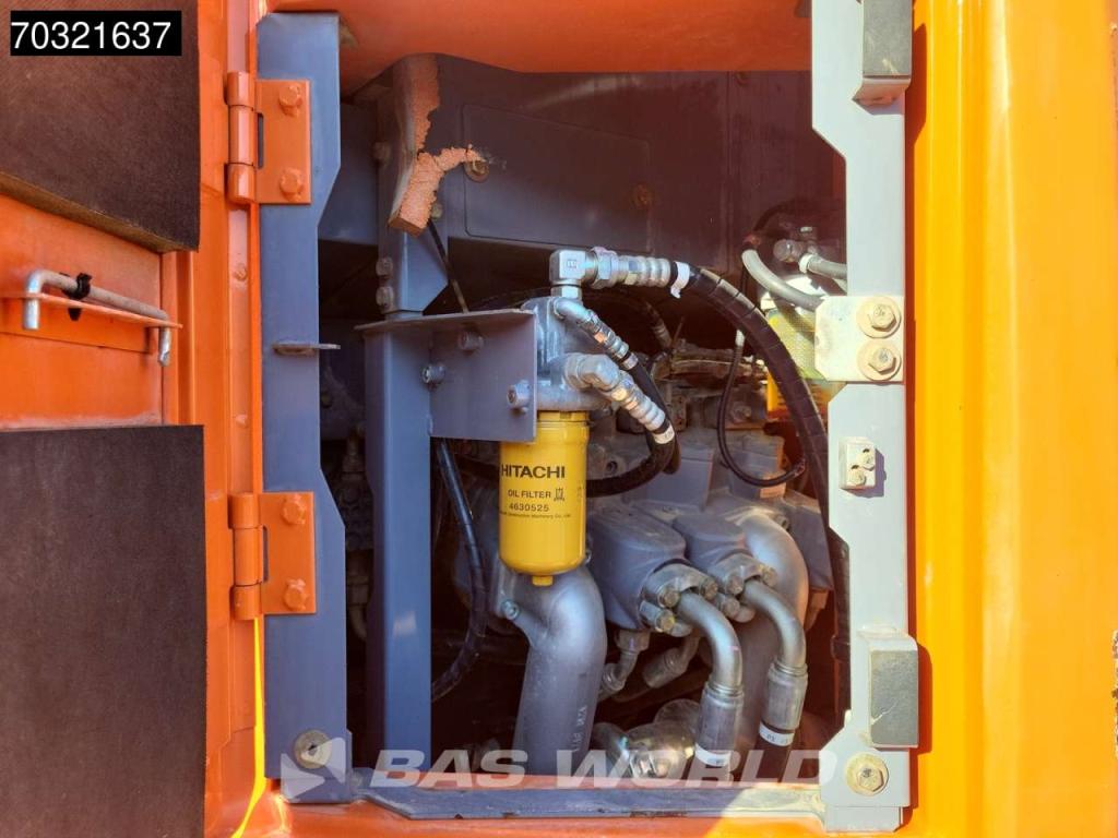 Hitachi ZX225 USLC-5B Photo 18