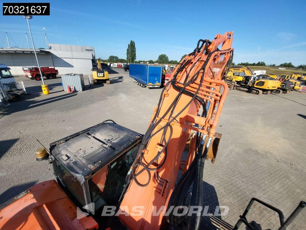 Hitachi ZX225 USLC-5B Photo 20