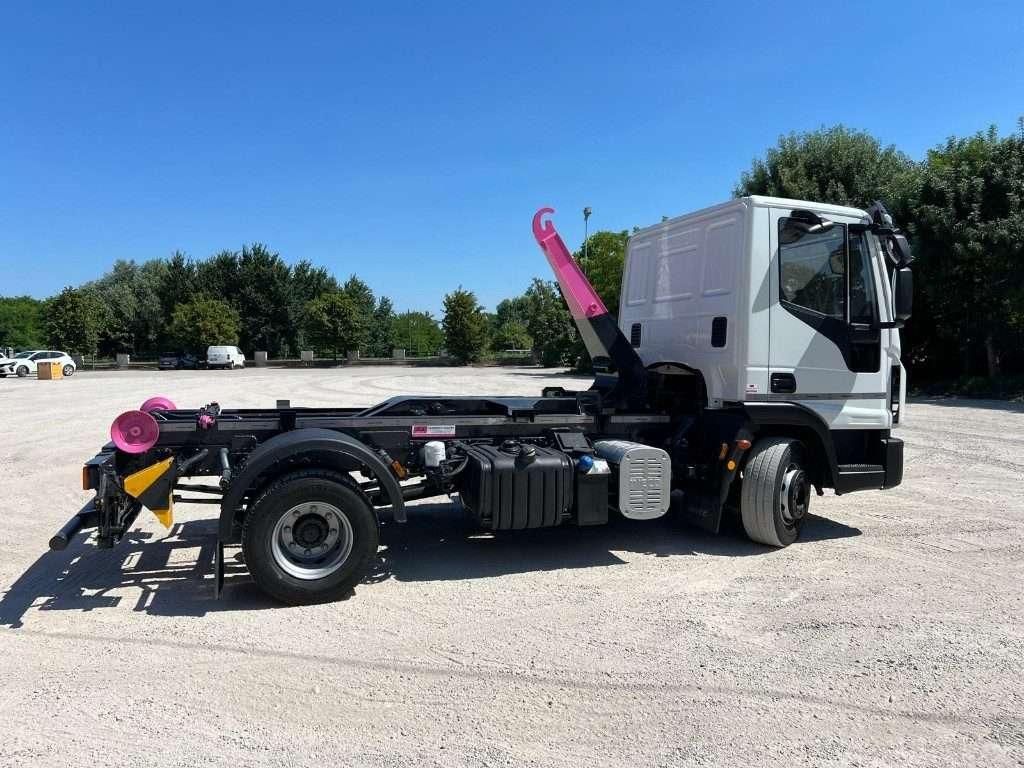 Iveco 120EL18 SCARRABILE Photo 6