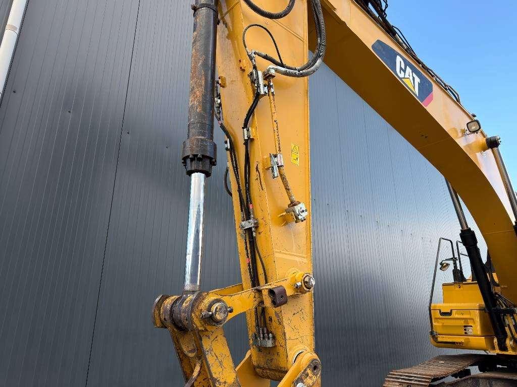 Caterpillar 330F LN Photo 17