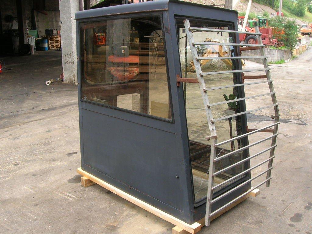 Cab for Case serie 88 Photo 2