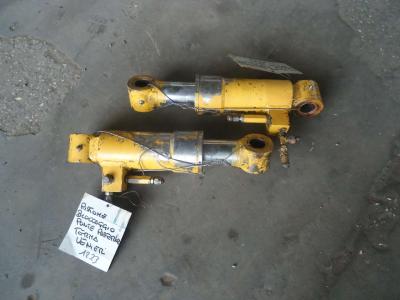 Axle lock cylinder for Venieri 12.23 sold by OLM 90 Srl