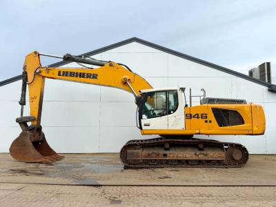 Liebherr R946LC - Automatic Greasing / Rear + Side Camera sold by Boss Machinery