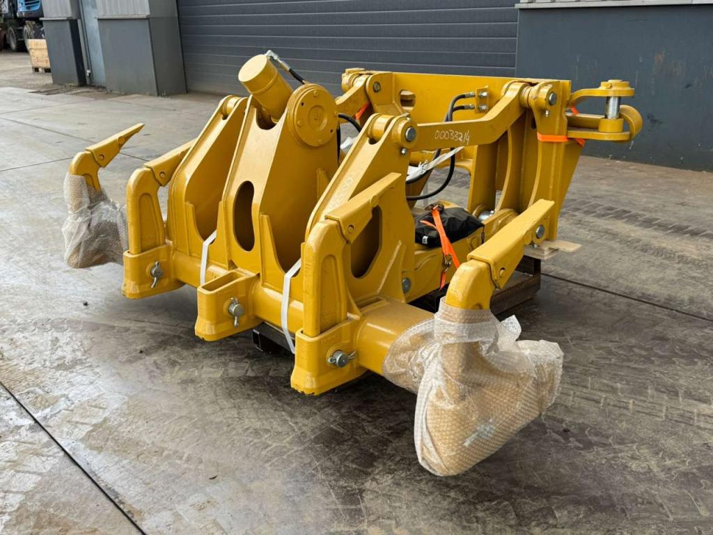 Caterpillar 12M-2 12M-3 140M-2 140M-3 160M-2 Ripper Photo 3