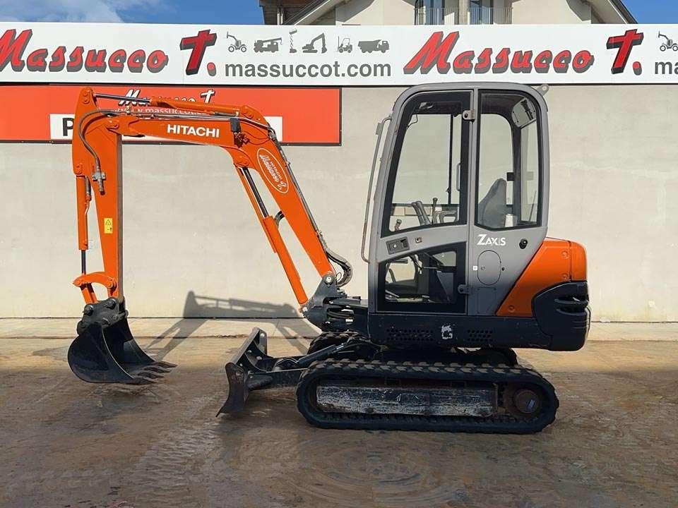 Hitachi ZX 25 CLR Photo 3