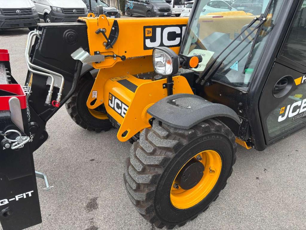 JCB 525-60 Hi-Viz Photo 22