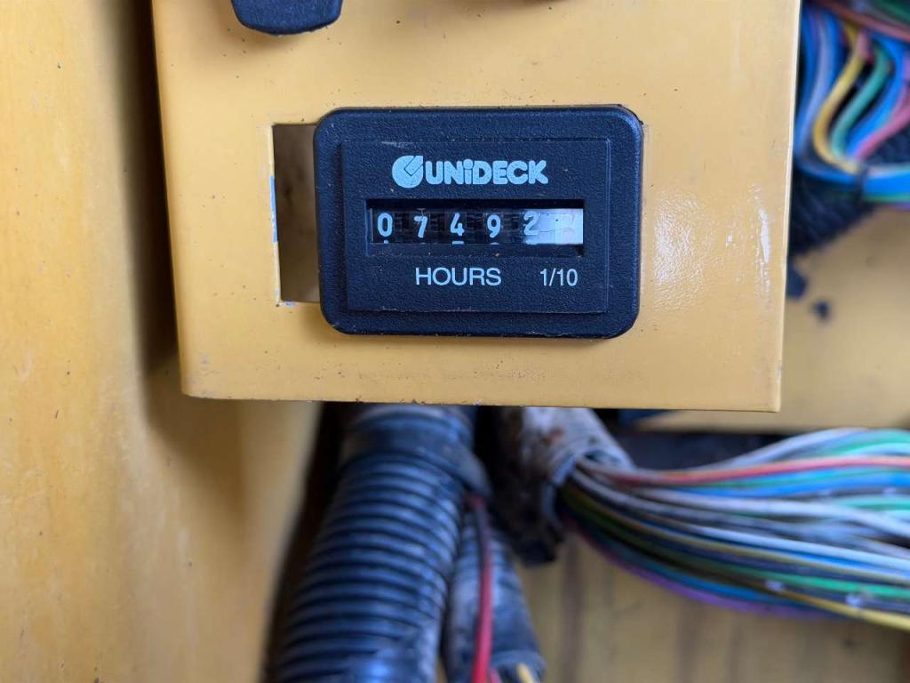 Caterpillar m312 Photo 8