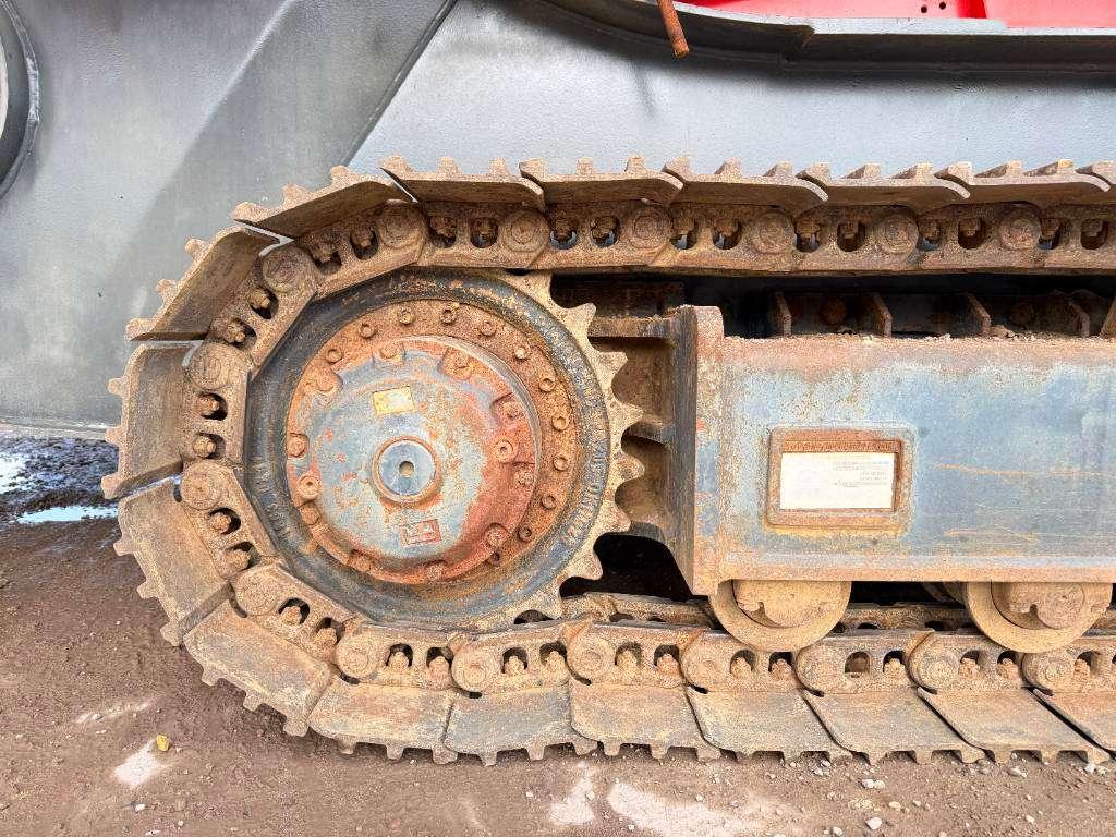 Sandvik QE340 - Caterpillar Engine / 2 Side Convey Photo 28
