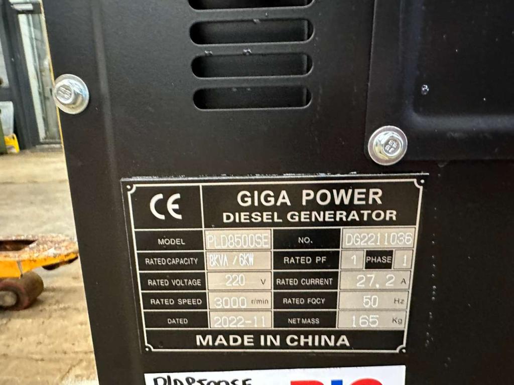 Giga Power PLD8500SE 8KVA silent set Photo 9