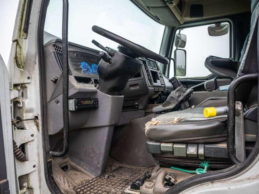 Renault PREMIUM 320 Photo 5