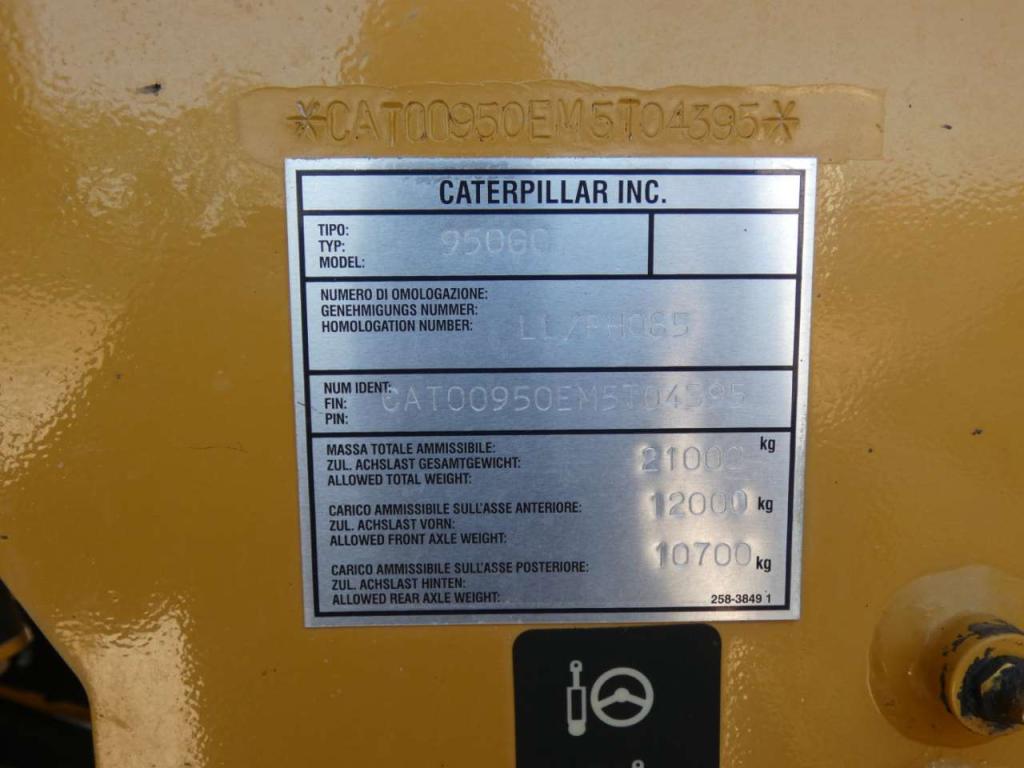 Caterpillar 950GC Photo 13