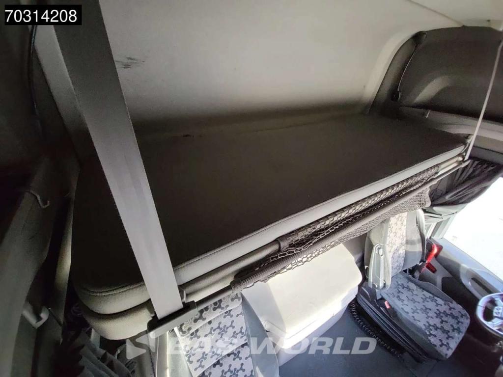 Scania S500 4X2 Mega Retarder 2xTanks Standklima ACC Photo 30