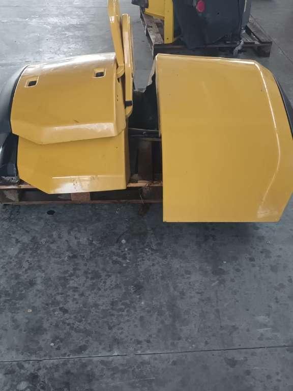 Mudguard for Caterpillar 924K Photo 3