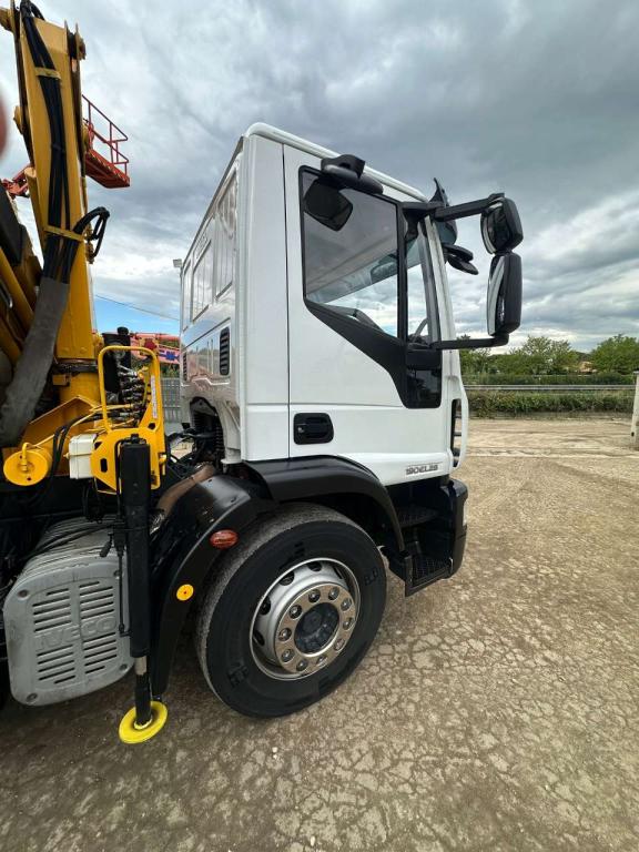 Iveco 190 EL 28 Photo 17