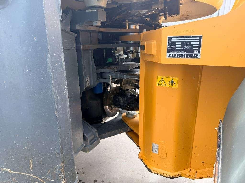 Liebherr L550 Xpower Photo 21