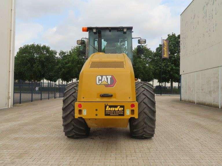 Caterpillar CS66B Photo 3