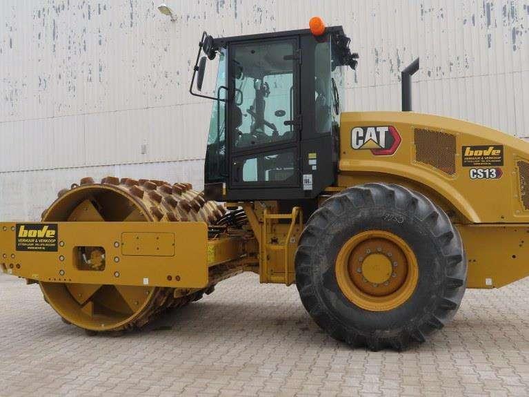 Caterpillar CS66B Photo 5