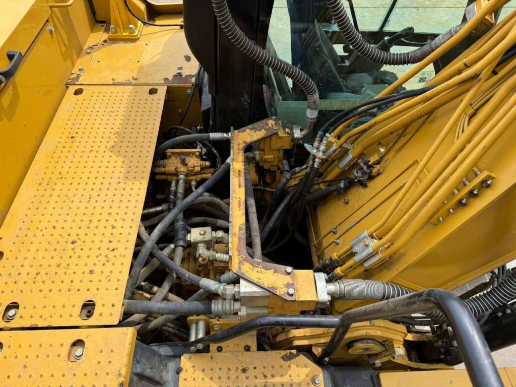 Caterpillar 323 07A Photo 22