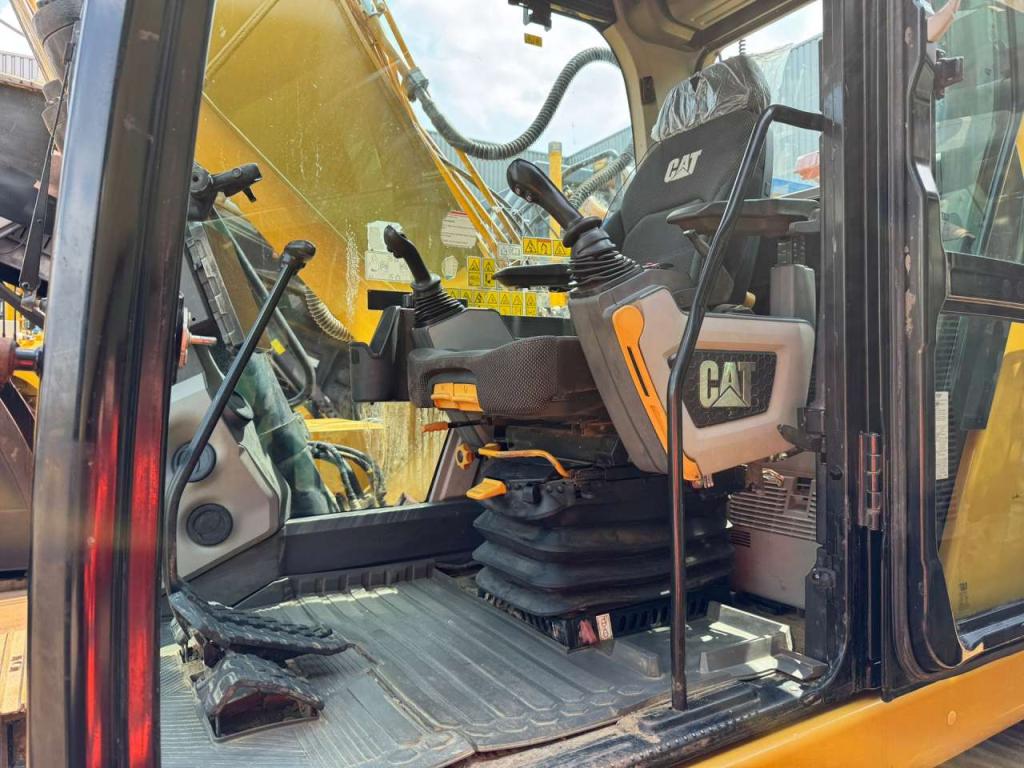 Caterpillar 323 07A Photo 25
