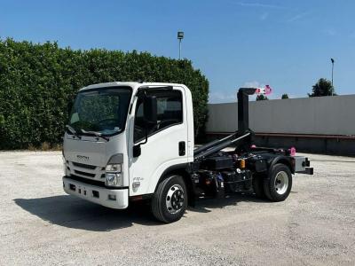 Isuzu P75 NUOVO SCARRABILE sold by Aurora Srl
