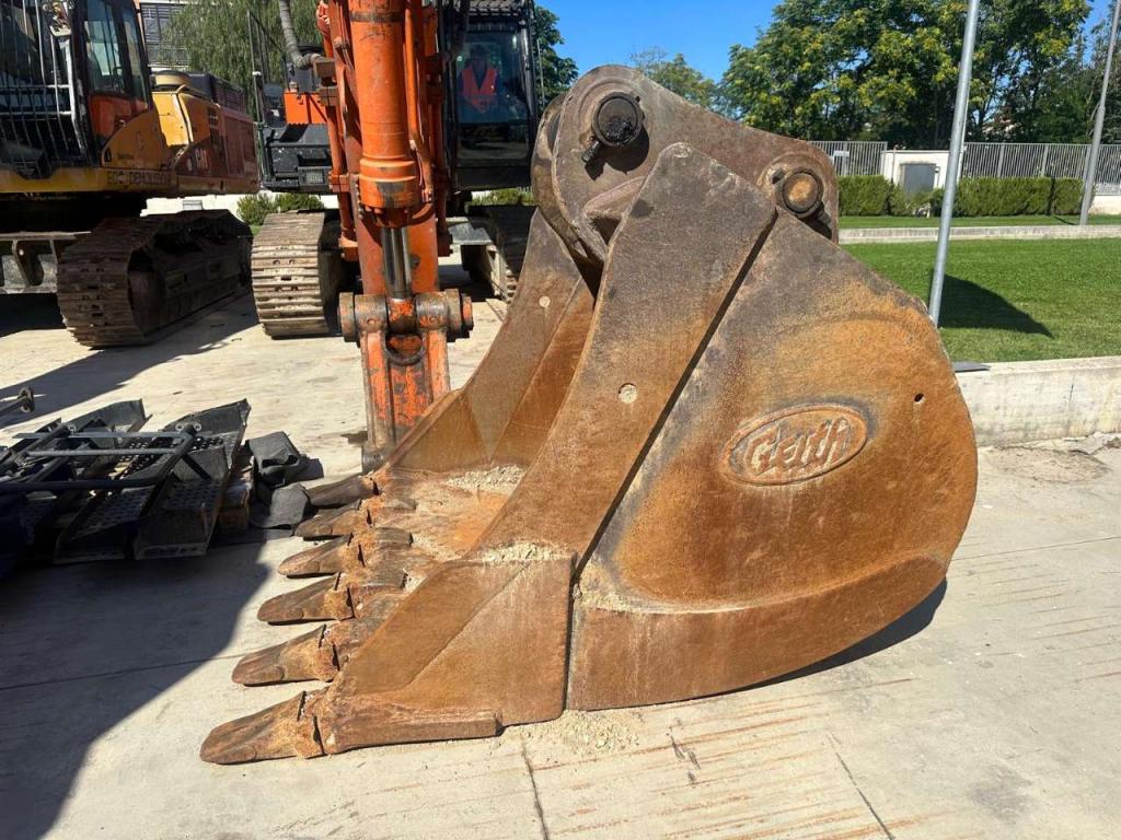 Hitachi ZX 490 LCH-6 Photo 20
